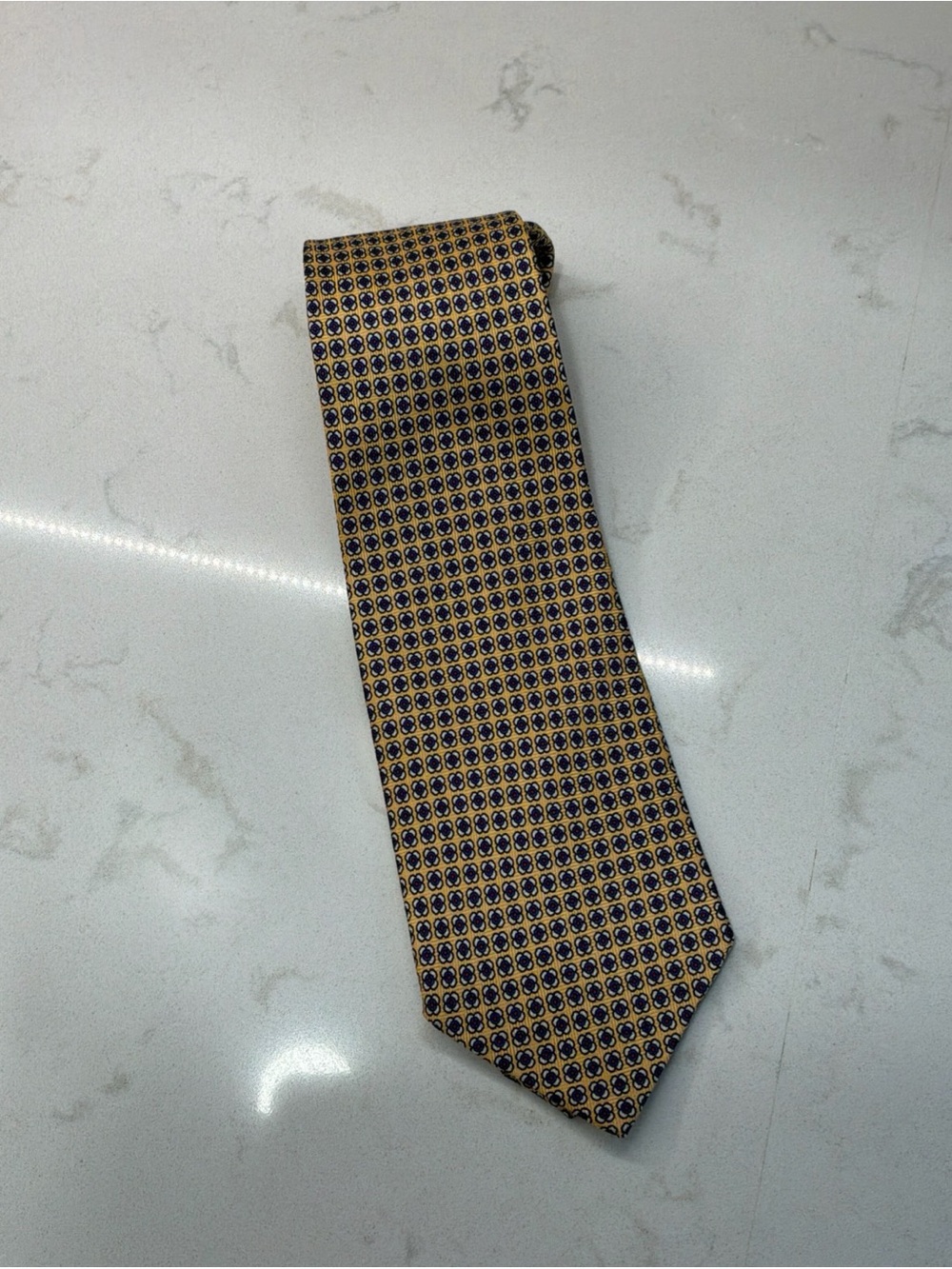 Lauren Ralph Lauren 100% Silk Gold Paisley Neck Tie Hand Finished Made in USA